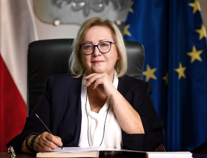 Pierwsza Prezes SN wprawia sędziów w konsternację. Popiera "okrągły stół" ws. reform