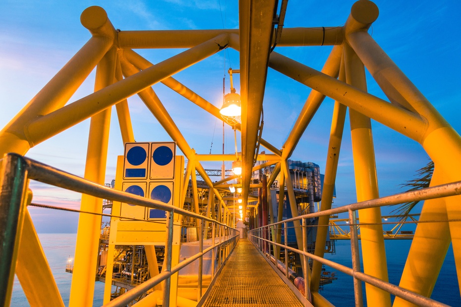 Morska platforma konstrukcyjna do wydobycia ropy i gazu. Fot. Shutterstock