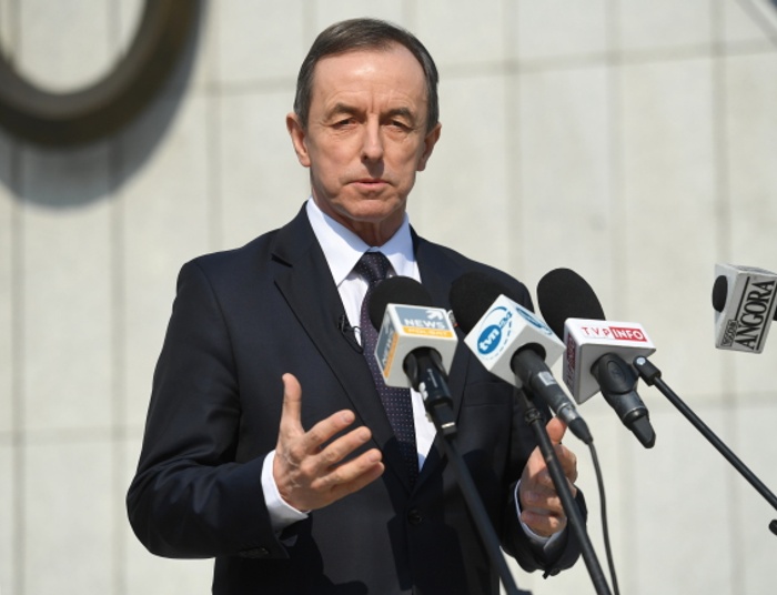 Tarcza antykryzysowa. Grodzki zaprasza Morawieckiego do rozmów roboczych