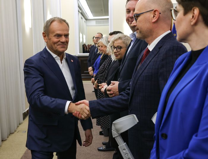 Hiszpanie wściekli na Tuska. "Przekroczył czerwoną linię"