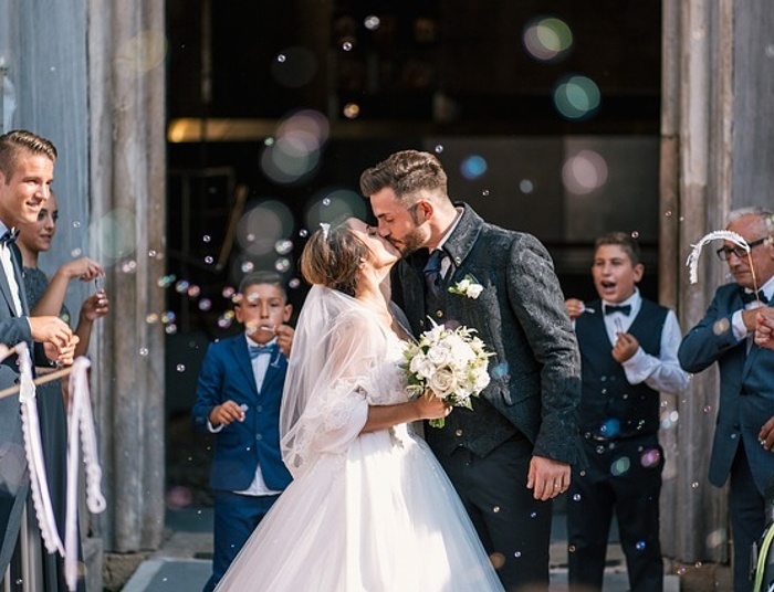 Ślub kościelny - zmiany 2020. Narzeczeni muszą odbyć szczerą rozmowę z księdzem