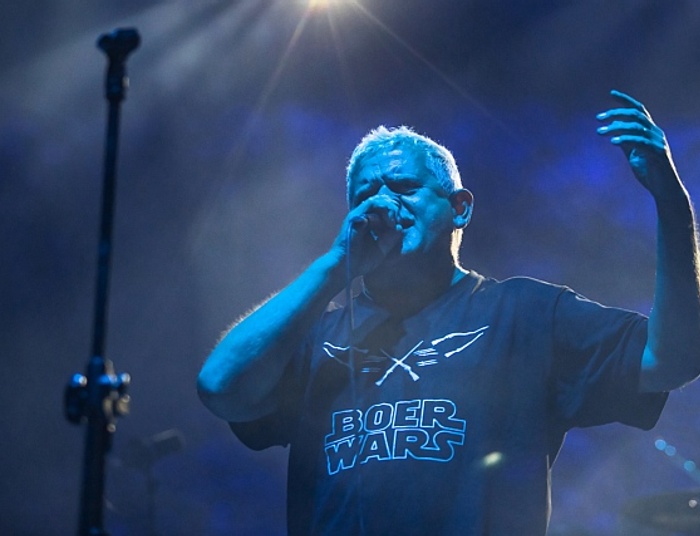 Mocny koniec Pol'and'Rock. Kazik kpi z ludzi TVP. Owsiak bluzga o polityce