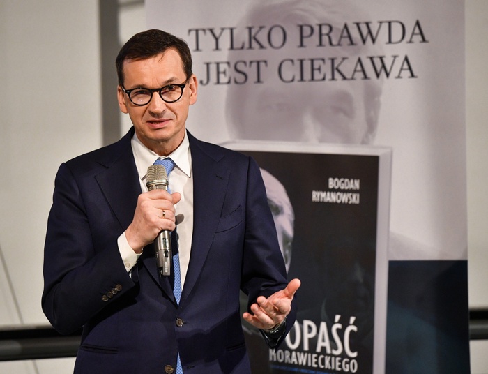 Morawiecki o swoim ojcu. "Historia pozbawiona pęknięć jest zawsze fałszywa"
