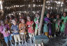Masajskie dzieci w szkole, Tanzania © Bogna Janke