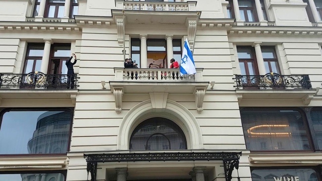 Budynek Ambasady Izraela w Polsce, fot. YouTube