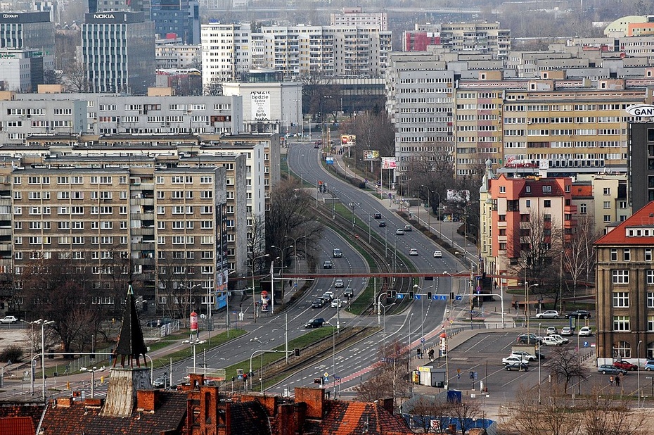 na zdjęciu: ulica Ruska we Wrocławiu. fot. Radosław Drożdżewski (User:Zwiadowca21) - Own work, CC BY-SA 4.0
