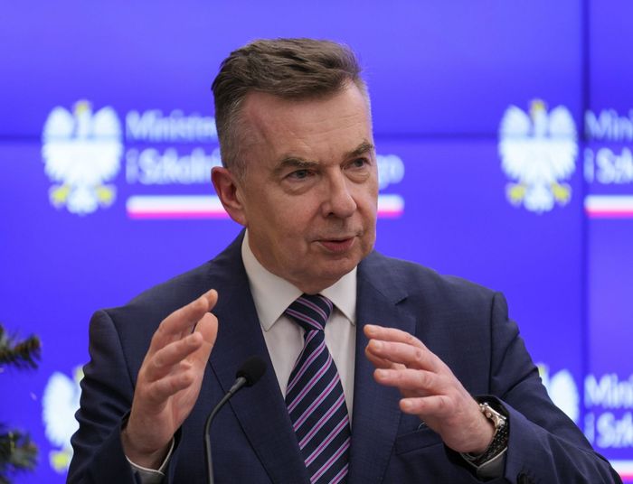 Minister „Ściema” Wieczorek