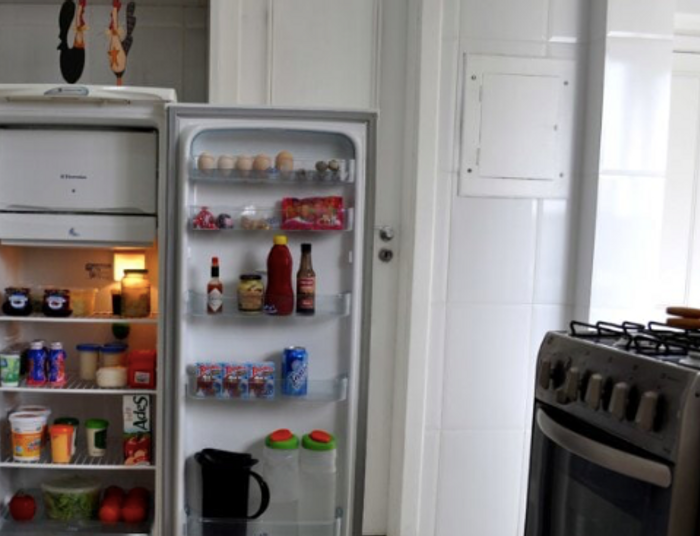 Szkło w typowej polskiej żywności. GIS bije na alarm