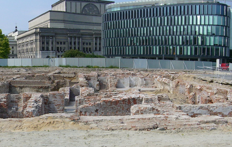 Rusza odbudowa Pałacu Saskiego. Źródło: commons.wikimedia.org