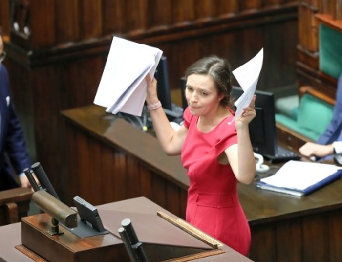 Platforma wnioskowała o odrzucenie zmian w PIT korzystnych dla18 mln podatników