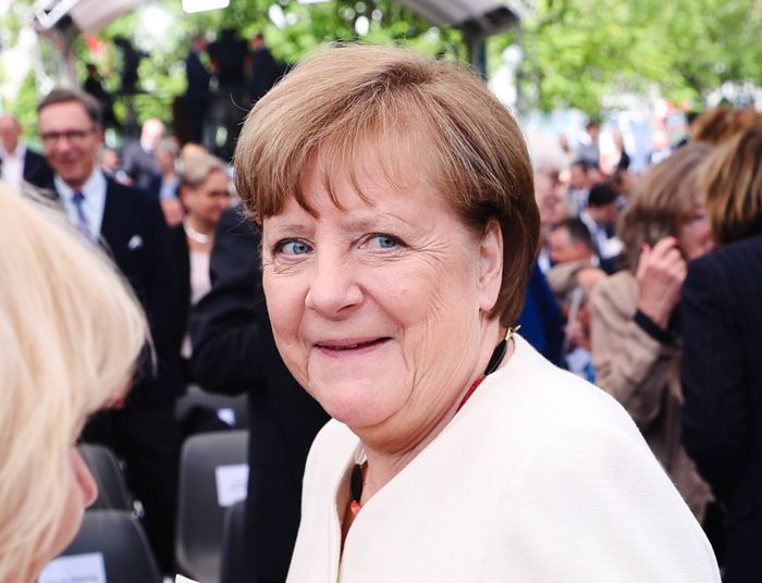 Niemcy tęsknią za Angelą Merkel. Zaskakujące wyniki sondażu