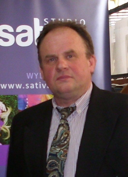 Dr  Marek Sikorski, autor książek o Lądku-Zdroju