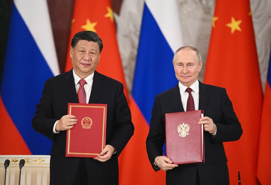 Xi Jinping i Władimir Putin. Fot. PAP/EPA/VLADIMIR ASTAPKOVICH / SPUTNIK / KREMLIN POOL