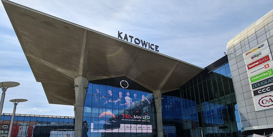 Dworzec PKP Katowice. Fot. commons.wikimedia.org