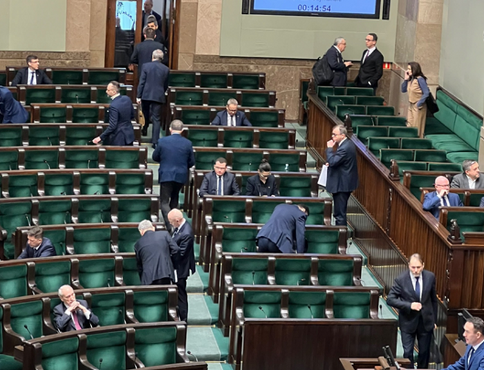 Fatalne wiadomości dla PiS. Najnowszy sondaż nie pozostawia złudzeń