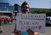 Strajk pielegniarek. fot. PAP/Mateusz Marek
