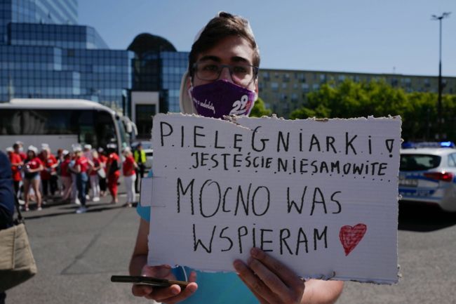 Strajk pielegniarek. fot. PAP/Mateusz Marek