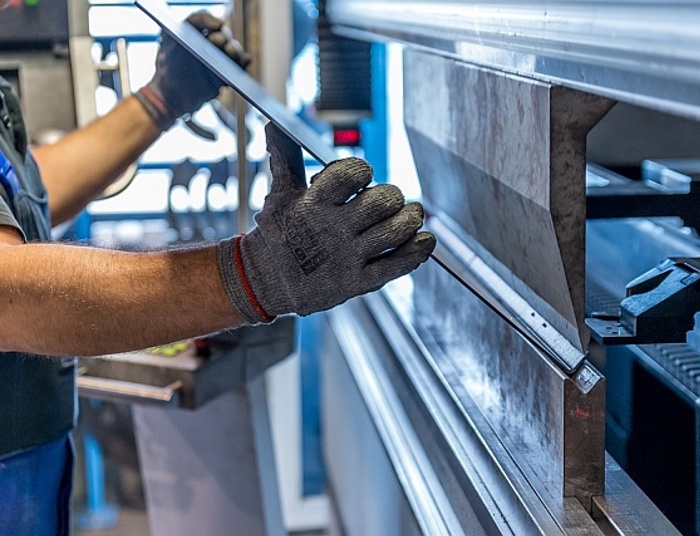 Ile wynosi średnia płaca w Polsce - GUS podał najnowsze dane. Prognozy są pesymistyczne