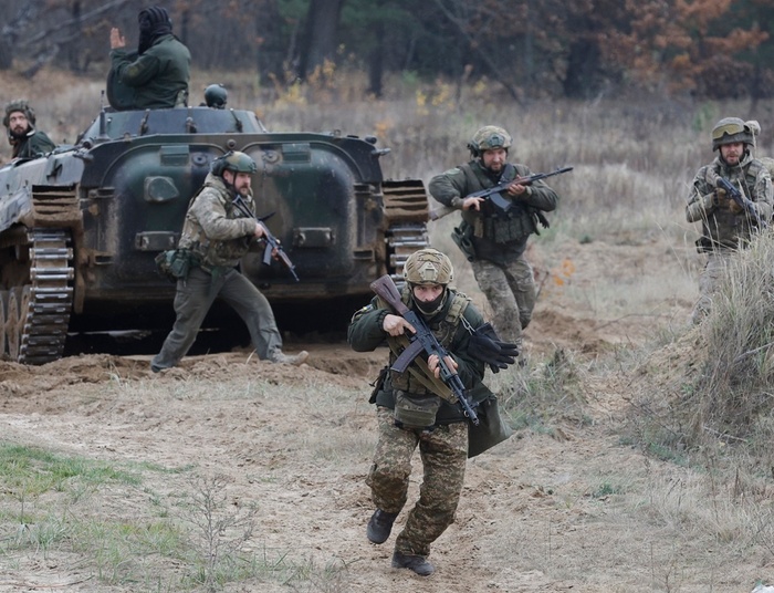 Gen. Załużny dla "The Economist" o pacie na froncie i swoich błędach