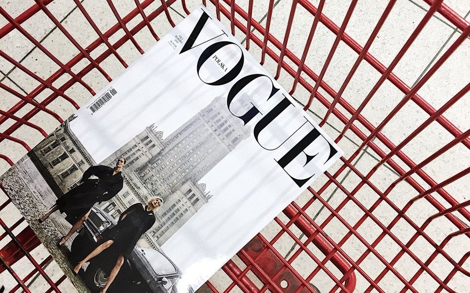 Pierwszy numer polskiej wersji magazynu mody "Vogue". Fot Konstntnnn/ Twitter
