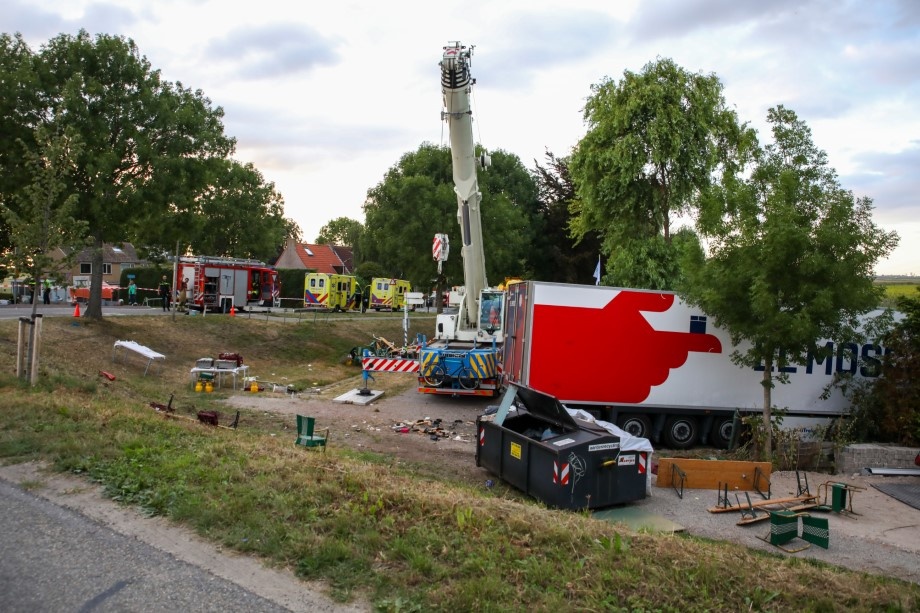 Groźny wypadek w Nieuw Beijerland w Holandii.