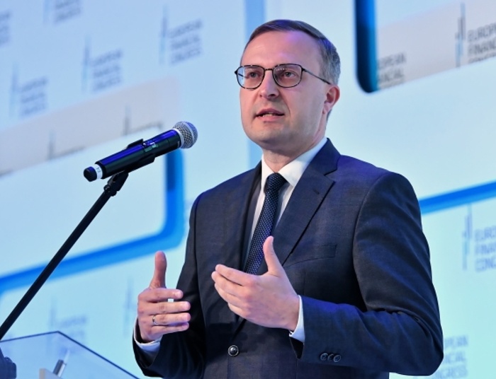 Szef PFR: Dotychczasowy układ światowej gospodarki dobiega końca