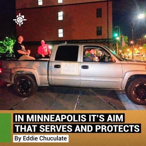 Patrol AIM na ulicach Minneapolis. Skan zdjęcia z Indian Country Today, Krzysztof Mączkowski