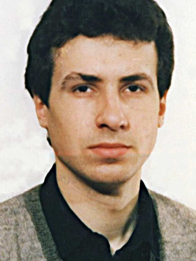 Jarosław Ziętara - ur. 16 września 1968, zaginął 1 września 1992 w Poznaniu -  dziennikarz porwany i prawdopodobnie zamordowany. Był dziennikarzem Gazety Poznańskiej (wcześniej pracował we Wprost i Gazecie Wyborczej), gdzie zajmował się m.in. dziennikarst