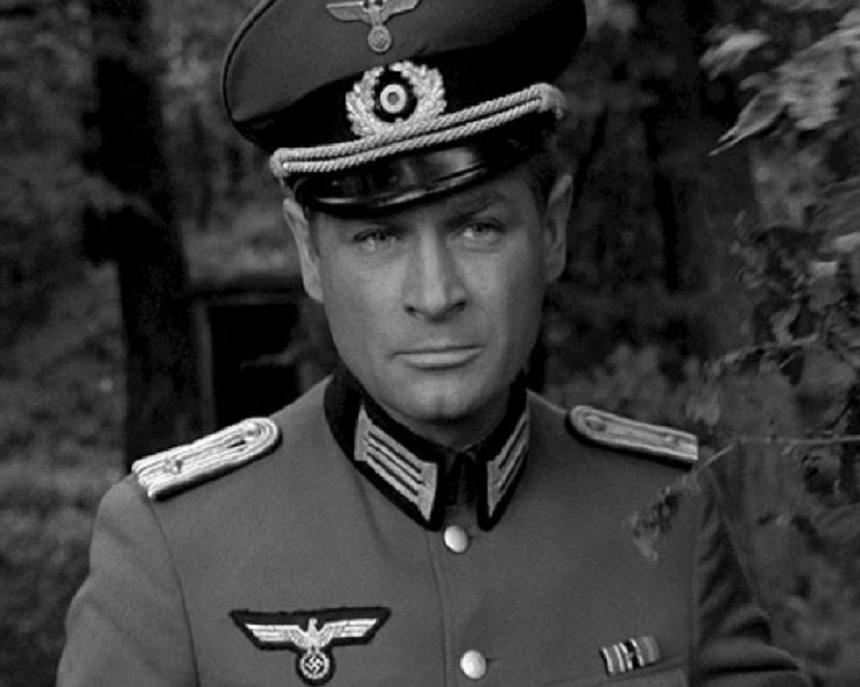 Stanisław Mikulski jako serialowy Hans Kloss