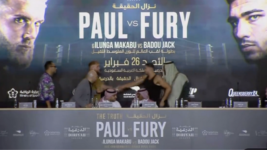 W niedzielę odbędzie się walka YouTubera Jake'a Paula z Tommym Furym, bratem słynnego boksera Tysona. (fot. Twitter)