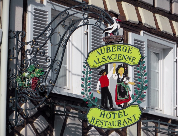 Niebigos  czyli szukrut a lansien