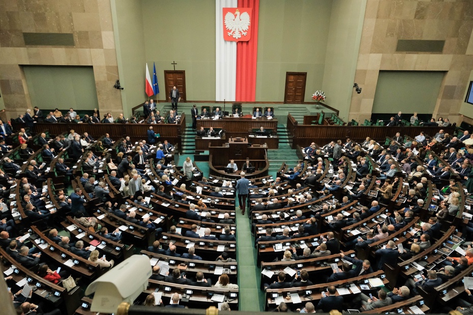 Sejm uchwalił w piątek nowelizację ustawy Prawo oświatowe. fot. Mateusz Marek/PAP
