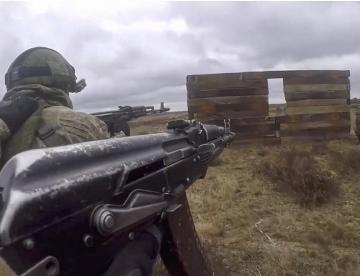 Strzelanina w rosyjskiej bazie wojskowej. Są zabici i ranni