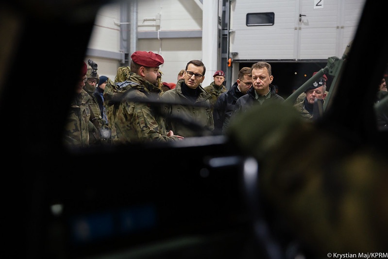 Premier Mateusz Morawiecki. Wizyta w 6. Brygadzie Powietrznodesantowej. Fot. Flickr/premierrp