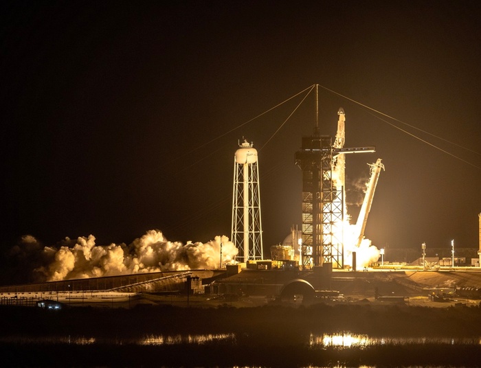 Musk wysłał Rosjanina w kosmos. Awaria przed startem