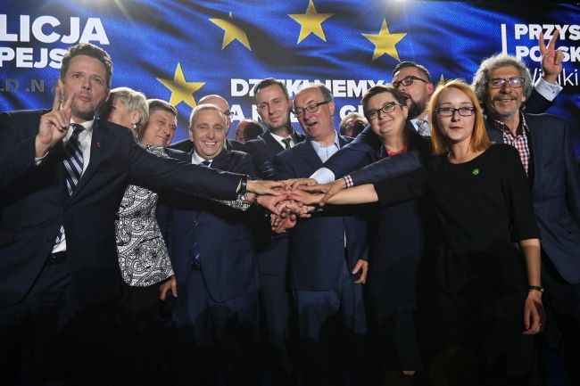 Sztab Koalicji Europejskiej, fot. PAP/Radek Pietruszka