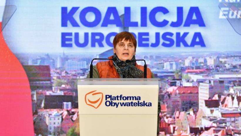 Janina Ochojska zadeklarowała, że nie poda ręki premierowi. Fot. PAP/Jan Karwowski