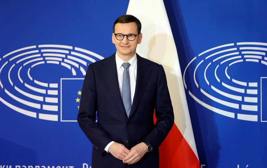 Premier Mateusz Morawiecki. fot. PAP/EPA/RONALD WITTEK / POOL