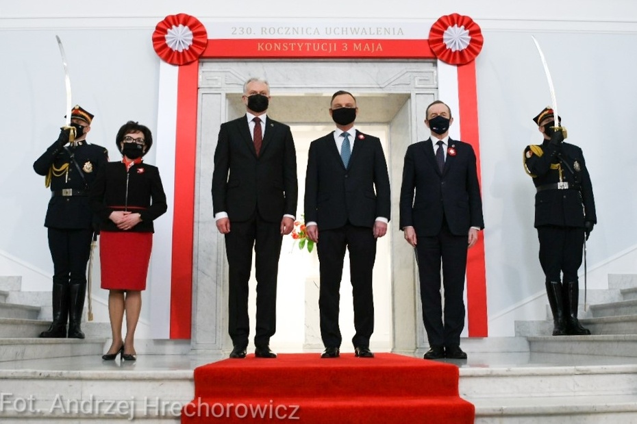 Uroczyste powitanie prezydenta Litwy Gitanasa Nausedy przez Andrzeja Dudę. Fot. Andrzej Hrechorowicz