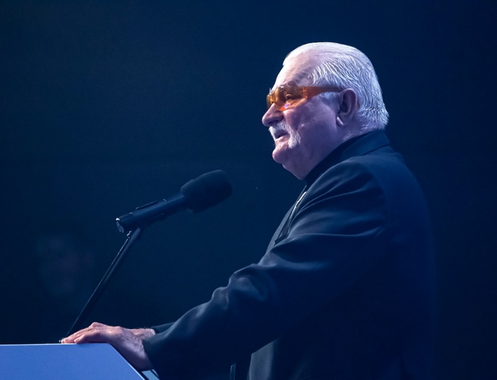 Wałęsa mówi o powstaniu narodów w Rosji. Zacharowa porównuje go do rzeźnika z Rostowa