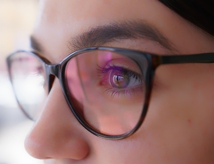 Koronawirus negatywnie odbija się na kondycji psychicznej uczniów