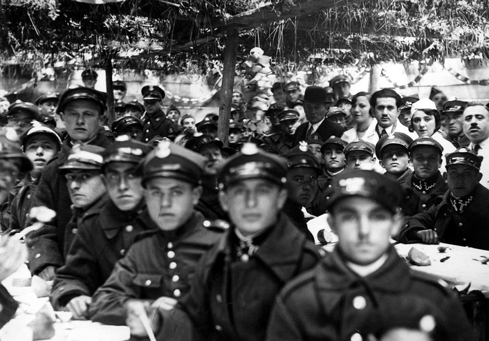 Polacy żydowskiego pochodzenia w polskiej armii. Skąd bierze się nienawiść do Żydów?