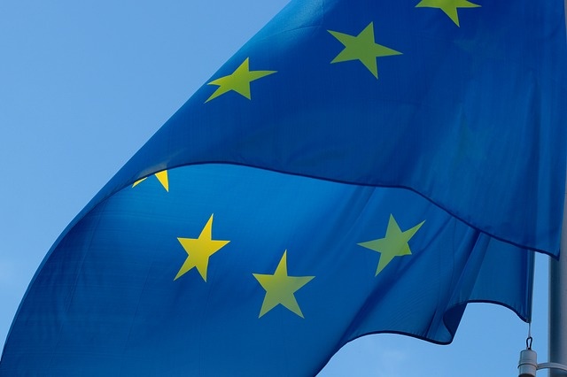 Komisja Europejska chce zmienić przepisy, co uderzy w Nord Stream 2. Fot. Pixabay