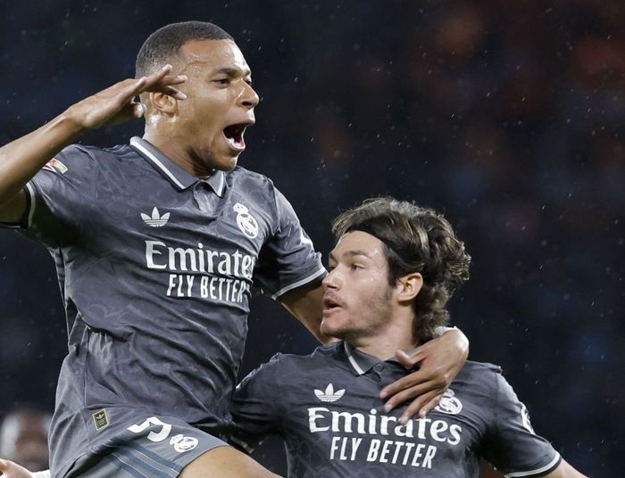 Mbappe z cudownym golem po oskarżeniach o gwałt. Szczęsny czeka na debiut