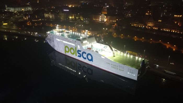 Najnowocześniejszy prom na Bałtyku już w Polsce. Jantar Unity to nasza nowa wizytówka