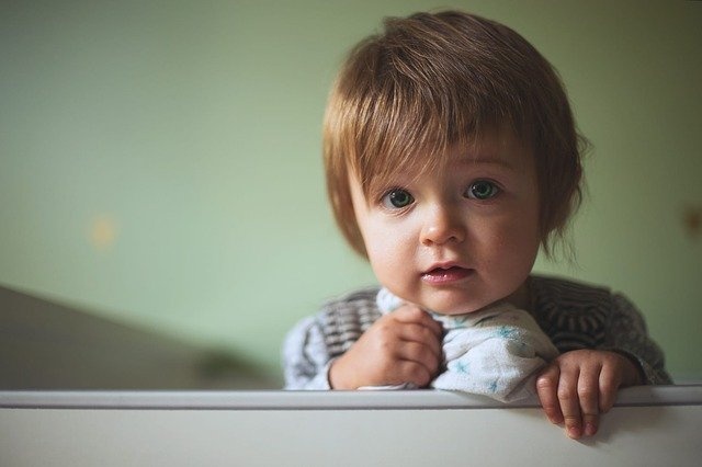 Pleśniawki mogą poważnie utrudniać dzieciom jedzenie i przełykanie.