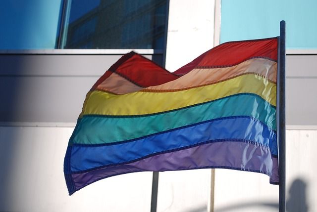 Tęczowa flaga, LGBT, homoseksualizm