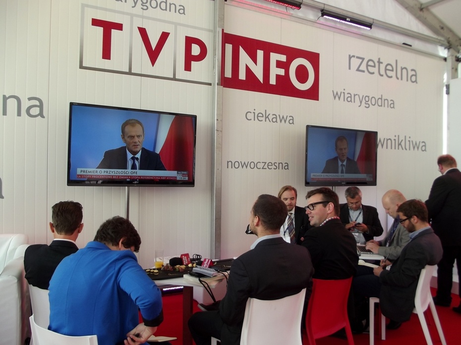 Trzaskowski chce likwidacji TVP Info i "Wiadomości".