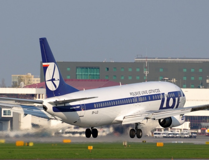 Ograniczenia w ruchu lotniczym na Okęciu i w Modlinie. Jest rozporządzenie