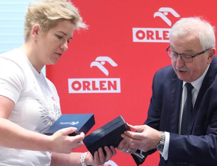 Prezes PZLA Henryk Olszewski o planach "Królowej młota". Anita Włodarczyk wystąpi na IO?